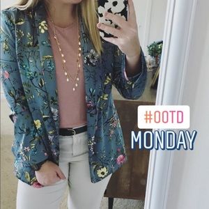 Adorable summer blazer from Loft